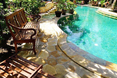 Pool Landscaping Ideas, Pictures and Free Backyard Landscaping Ideas