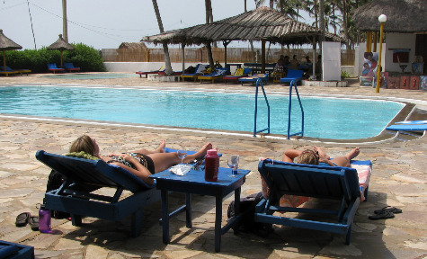 salt pool water pools swimming cost maintenance inground filters ground above saltwater systems chlorine