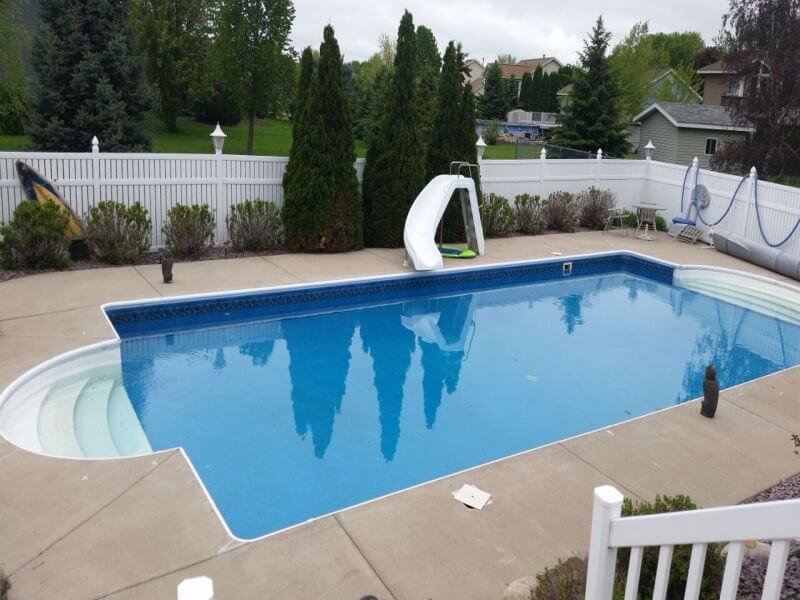 Pool Landscaping Ideas: Easy and Fun Pool Ideas on a Budget